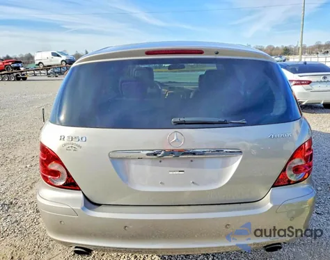 2007 Mercedes-Benz R 350 z USA, uszkodzony, nr VIN 4JGCB65E27A045696